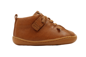 Camper sneakertje, cognac (maat 21-26)