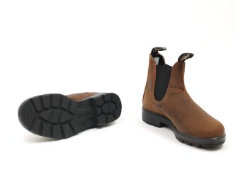 Blundstone chelsea boot