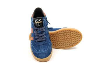 Hip sneakers