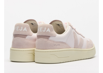 Veja sneakers V-90