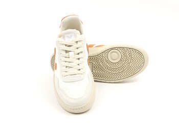 Veja sneakers V-90