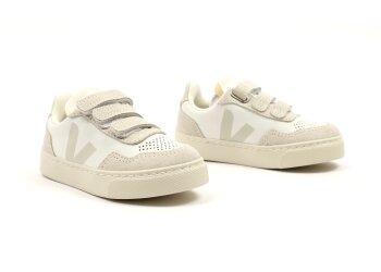 Veja sneakers V90