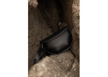 Monk & Anna belt bag