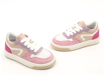 Hip sneakers
