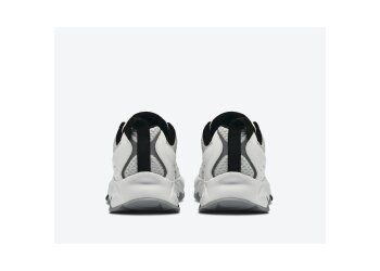 ARKK sneaker