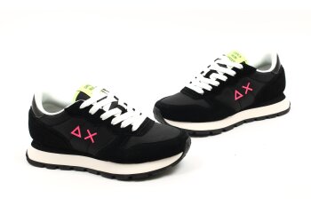 SUN68 runner adults