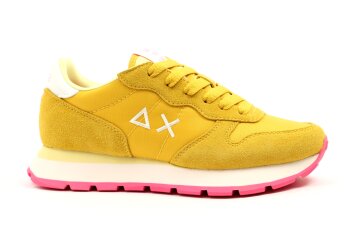 SUN68 runner adults
