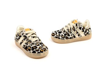 Ocra sneakers
