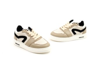Hip sneakers