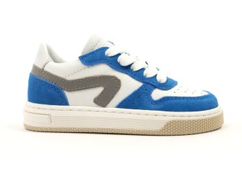 Hip sneakers