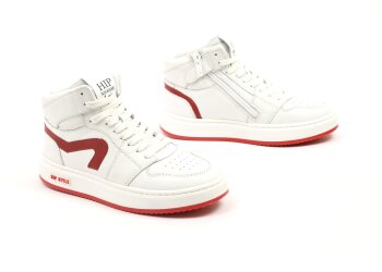 Hip sneakers