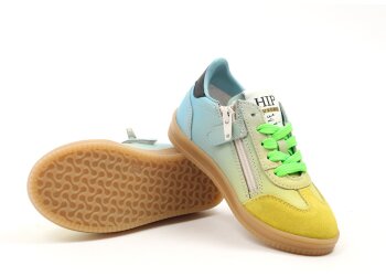 Hip sneakers