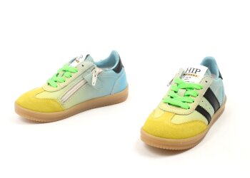 Hip sneakers