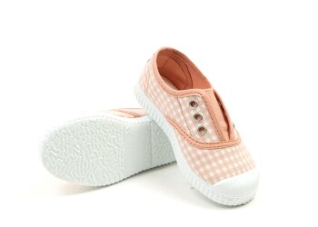 Cienta Loafers