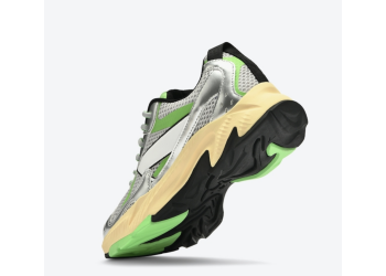 ARKK sneaker