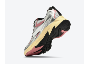 ARKK sneaker