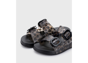 Igor slippers