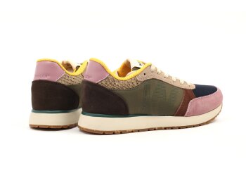 Woden sneakers