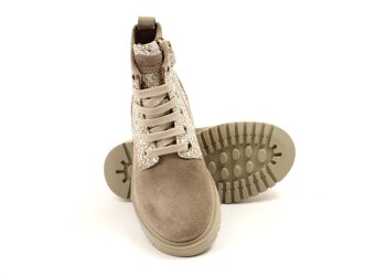 Bana & co veterlaarsje