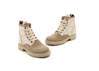 Bana & co veterlaarsje