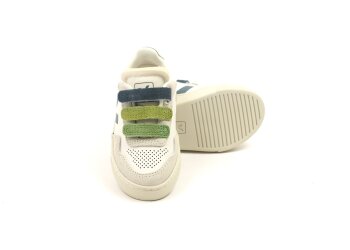 Veja sneakers V90