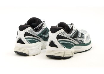 Saucony sneaker