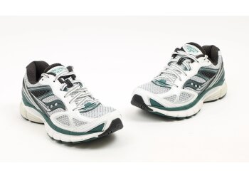 Saucony sneaker