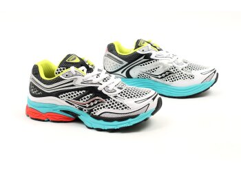 Saucony sneaker