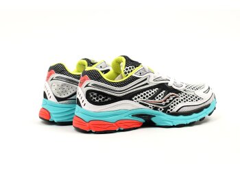 Saucony sneaker