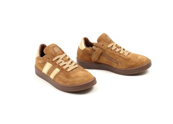 Pinocchio by Hip sneakers