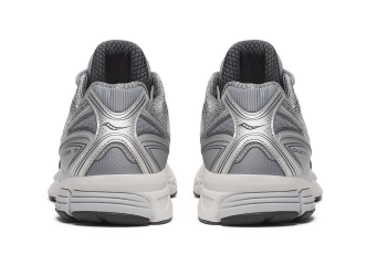 Saucony runners