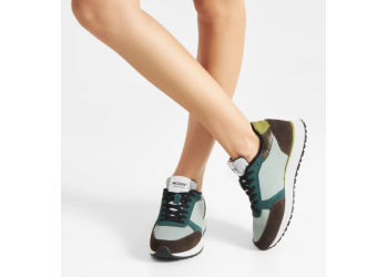 Woden sneakers