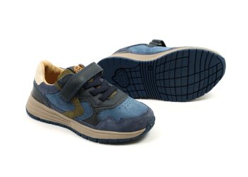 Stones and Bones runners