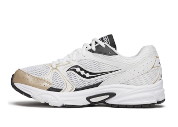 Saucony sneaker