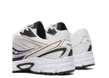 Saucony sneaker