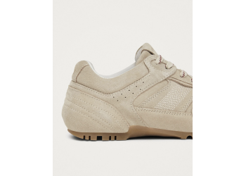Alohas sneakers