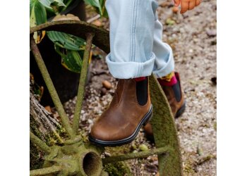 Blundstone chelsea boot