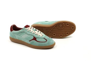 Alohas sneakers