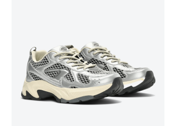 ARKK sneaker