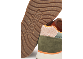 Woden sneakers