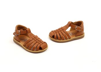 Pom d'Api sandaaltje