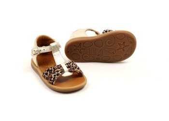 Pom d'Api sandaaltje