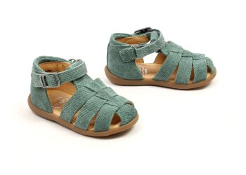 Pom d'Api sandaaltje