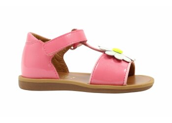 Pom d'Api sandaaltje