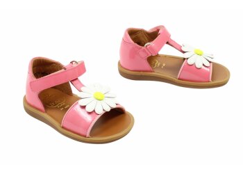 Pom d'Api sandaaltje