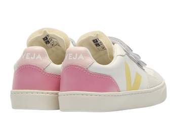 Veja sneakers V90