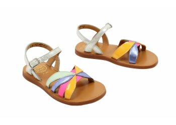 Pom d'Api sandaaltje