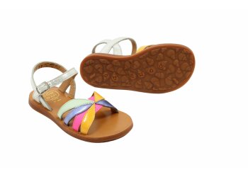 Pom d'Api sandaaltje