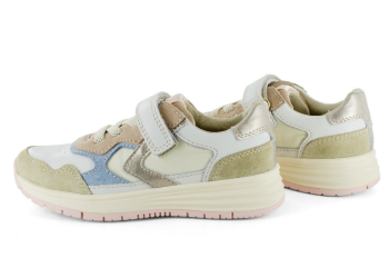 Stones and Bones runners