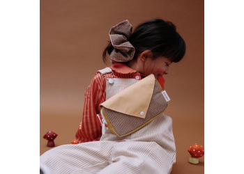 Sticky lemon fanny pack